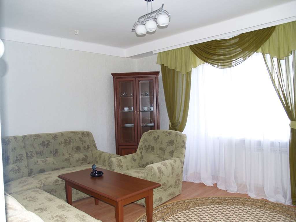 Holosiyvsky Hotel Киев Стая снимка